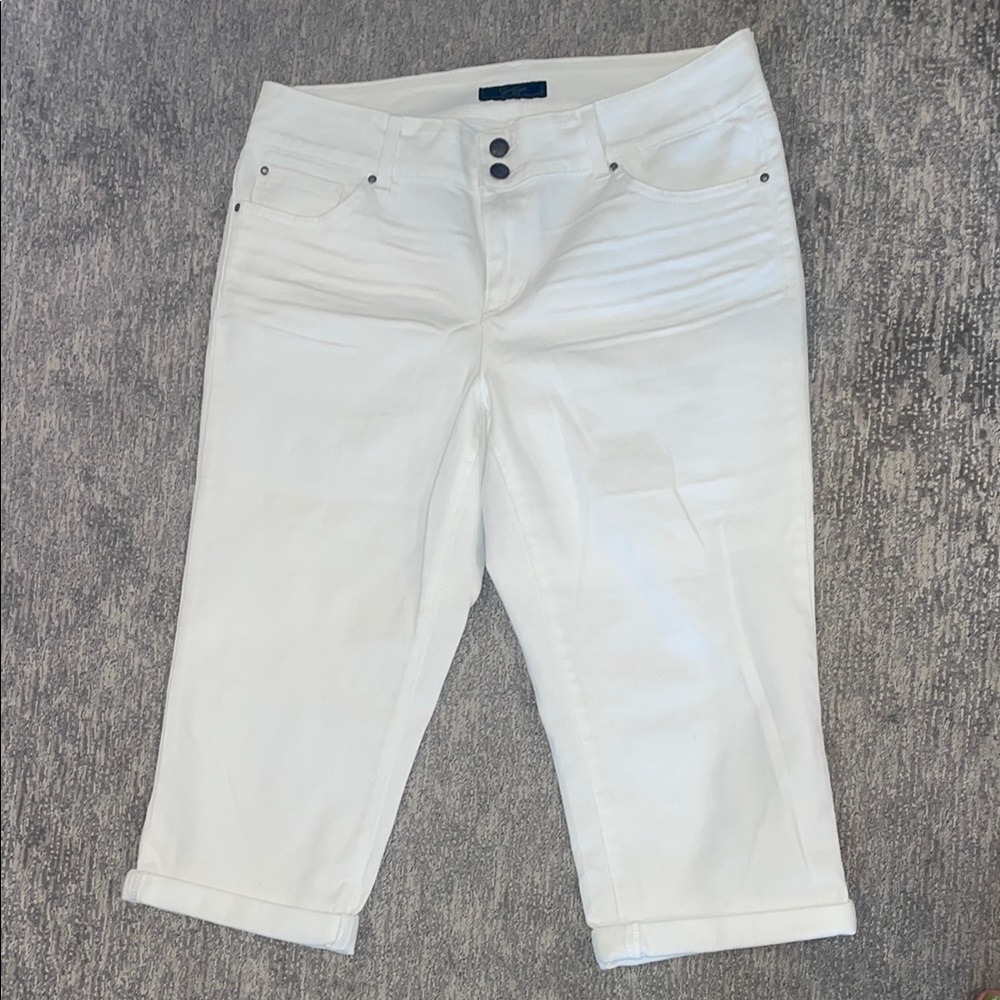 Jessica Simpson Ankle Jeans in Crisp White
